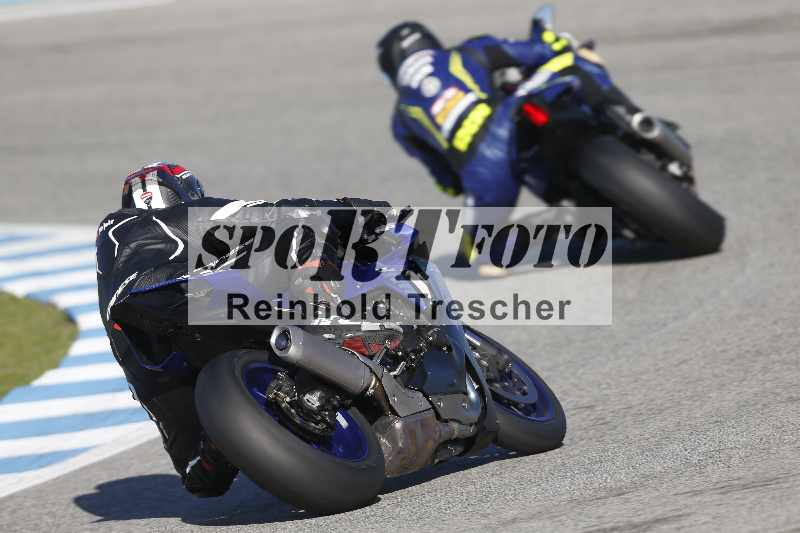 /02 28.-31.01.2025 Moto Center Thun Jerez/blau-blue/backside